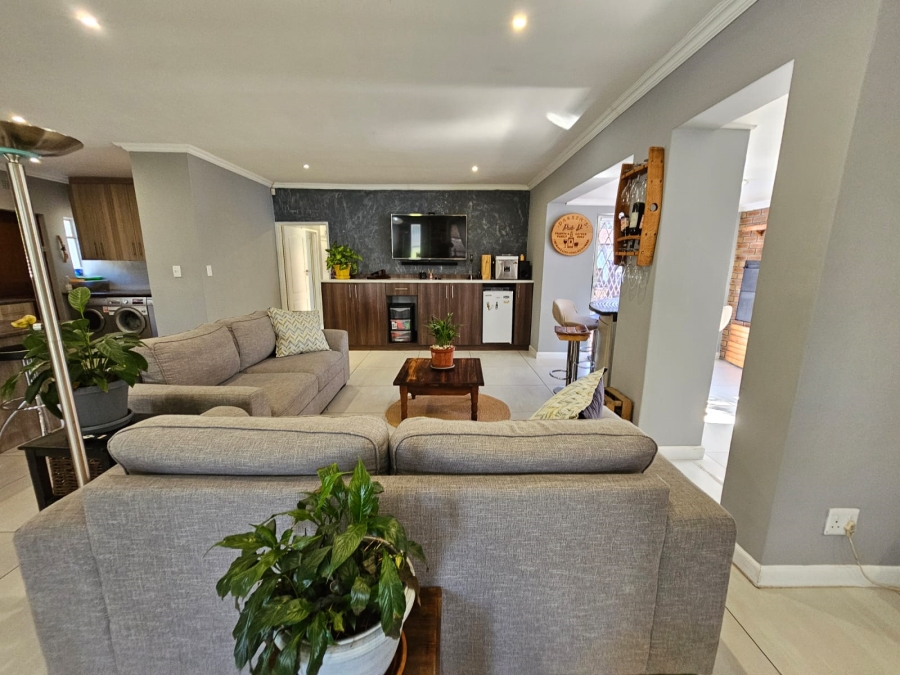 3 Bedroom Property for Sale in Ferndale Western Cape